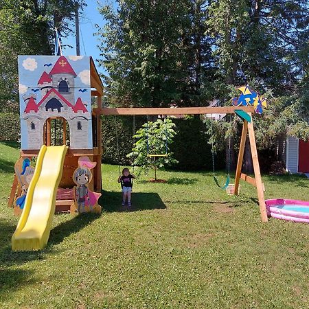 Gite Au P'Tit Bonheur B&B Коутикук Екстериор снимка