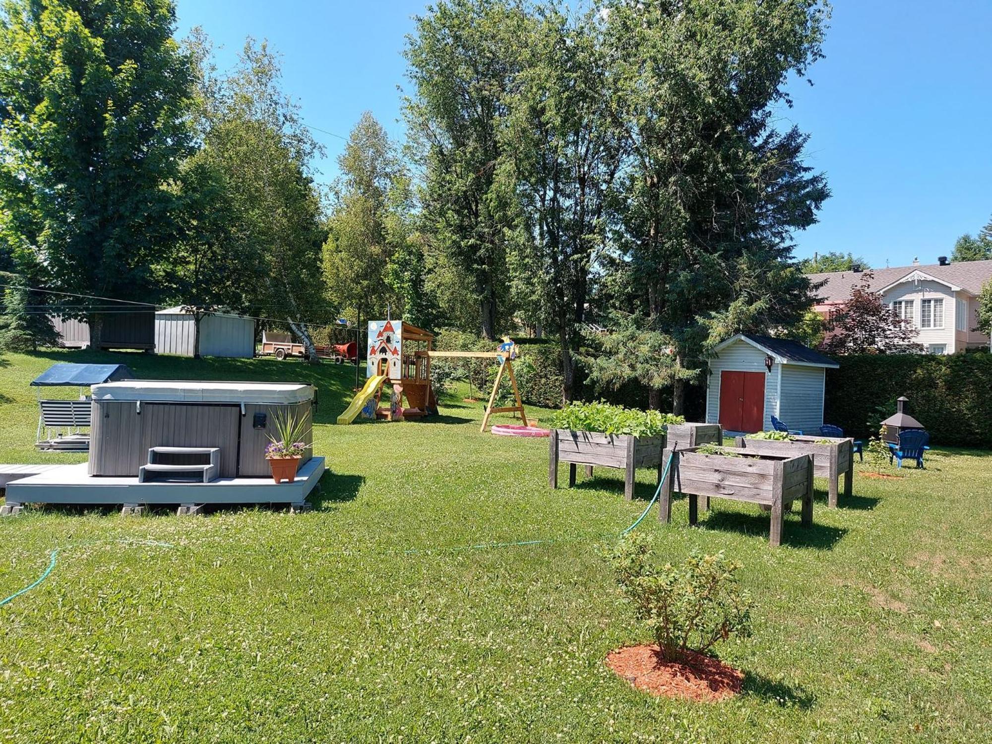 Gite Au P'Tit Bonheur B&B Коутикук Екстериор снимка